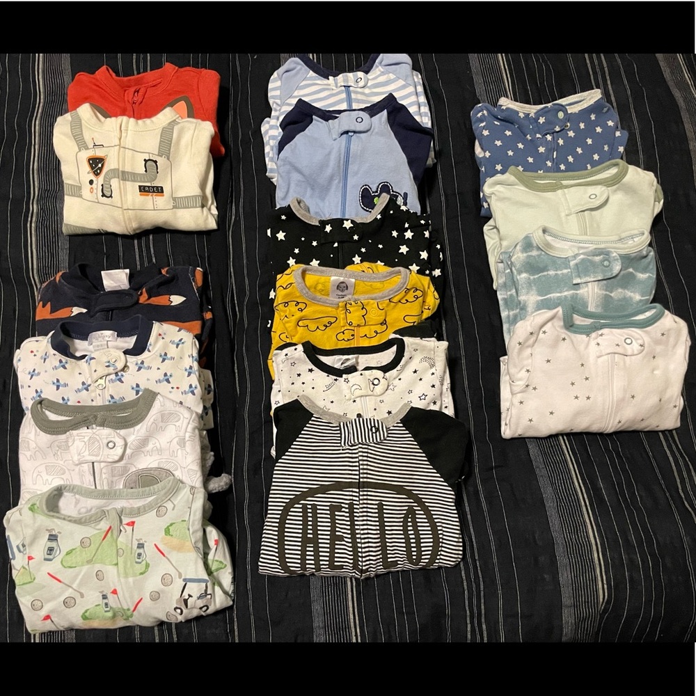 16 Jammies - 0-3 months